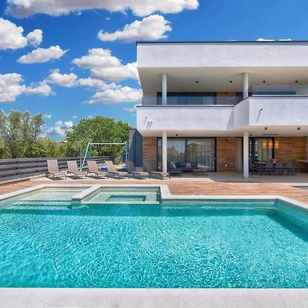 פאז'אנה New Villa Tihi Otok Near The Beach מראה חיצוני תמונה