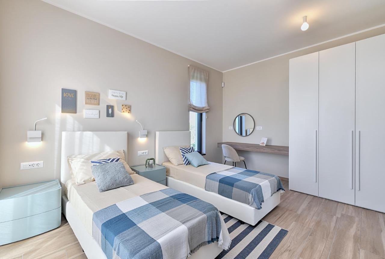 פאז'אנה New Villa Tihi Otok Near The Beach מראה חיצוני תמונה