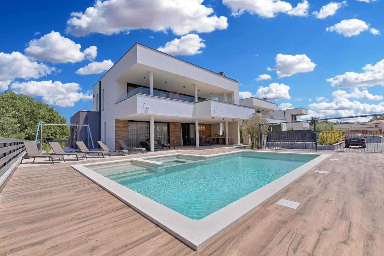 פאז'אנה New Villa Tihi Otok Near The Beach מראה חיצוני תמונה