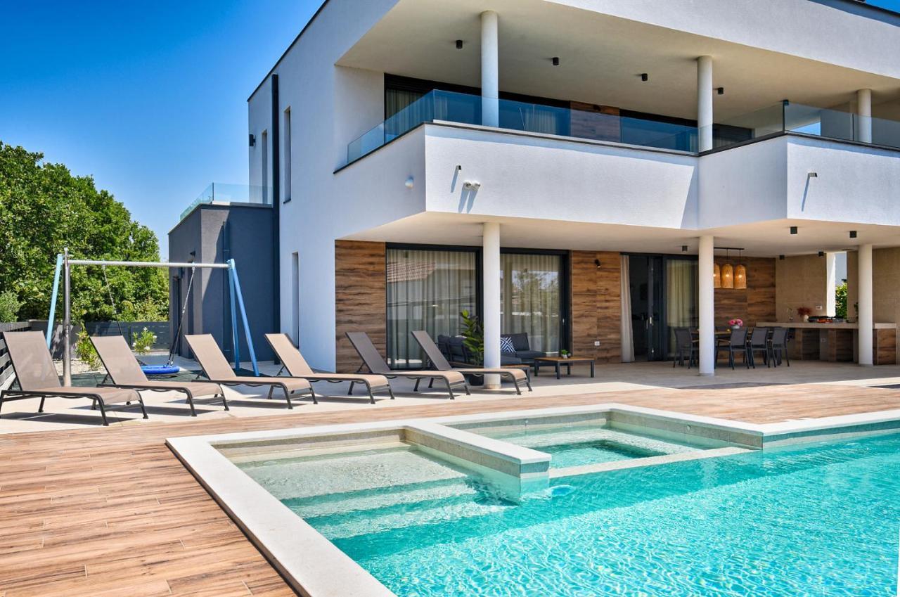 פאז'אנה New Villa Tihi Otok Near The Beach מראה חיצוני תמונה